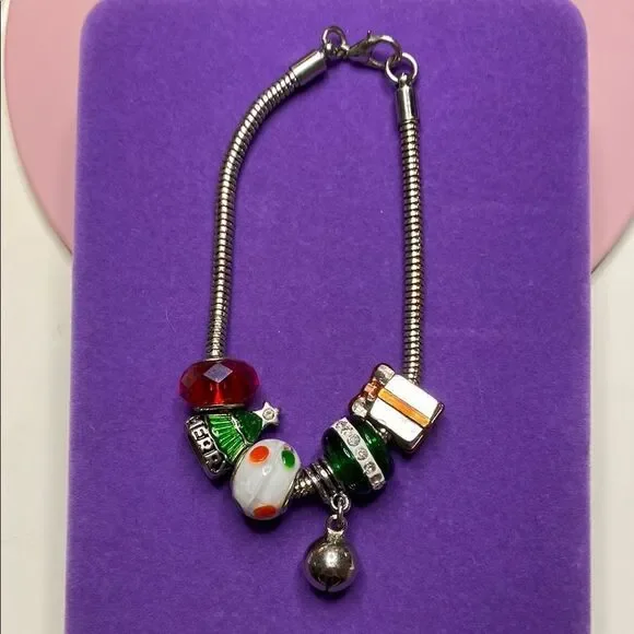 💛 Classic Silver Colorful Christmas Charm Bracelet - Picture 2 of 4
